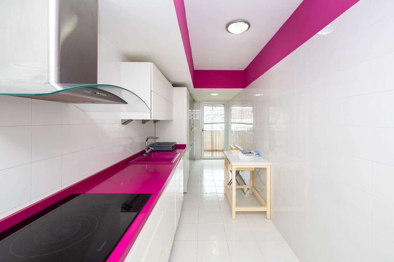 3 bedroom Flat for sale in Granada city with garage - € 239,000 (Ref: 8709322)