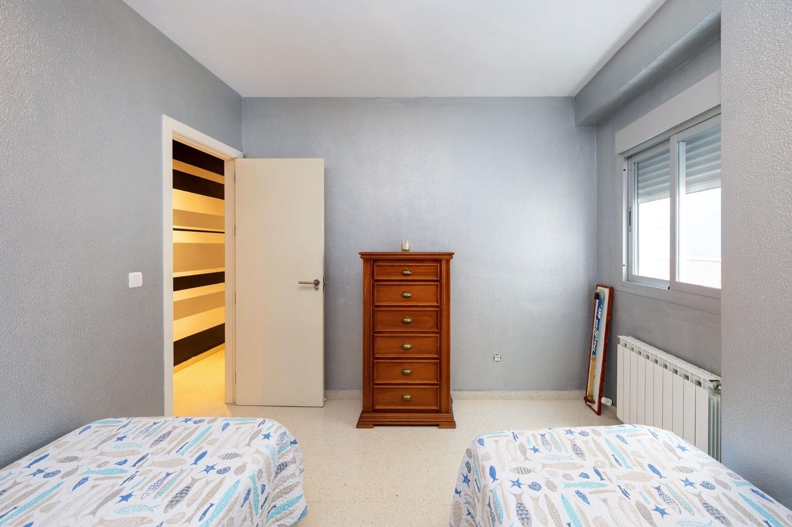 3 bedroom Flat for sale in Granada city with garage - € 239,000 (Ref: 8709322)