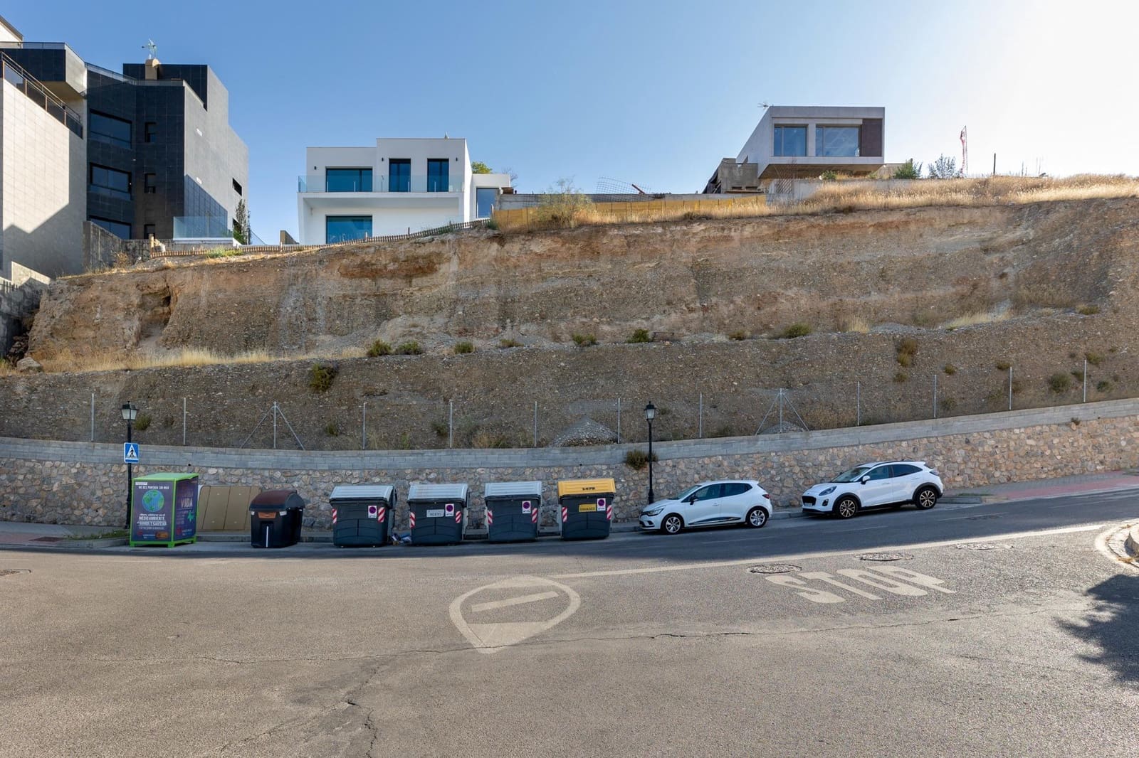 Byggegrund til salg i Granada by - € 204.000 (Ref: 8709323)
