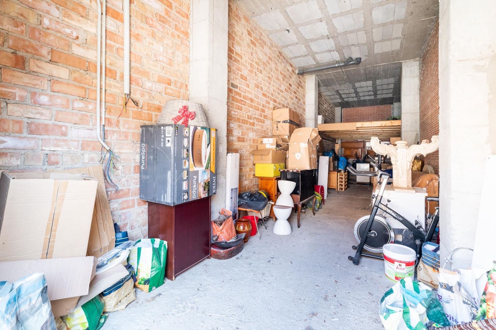 Comercial para venda em Granada cidade - 470 000 € (Ref: 8713368)