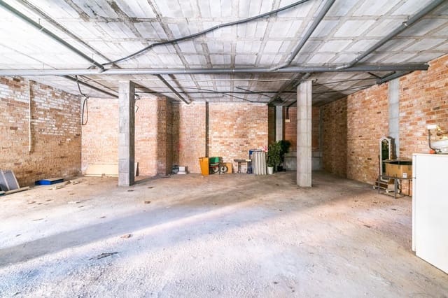 Comercial para venda em Zaidin, Granada cidade - 470 000 € (Ref: 8713368)