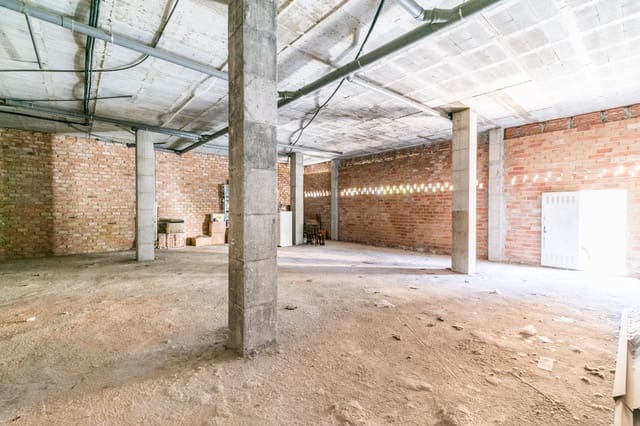 Comercial para venda em Zaidin, Granada cidade - 470 000 € (Ref: 8713368)