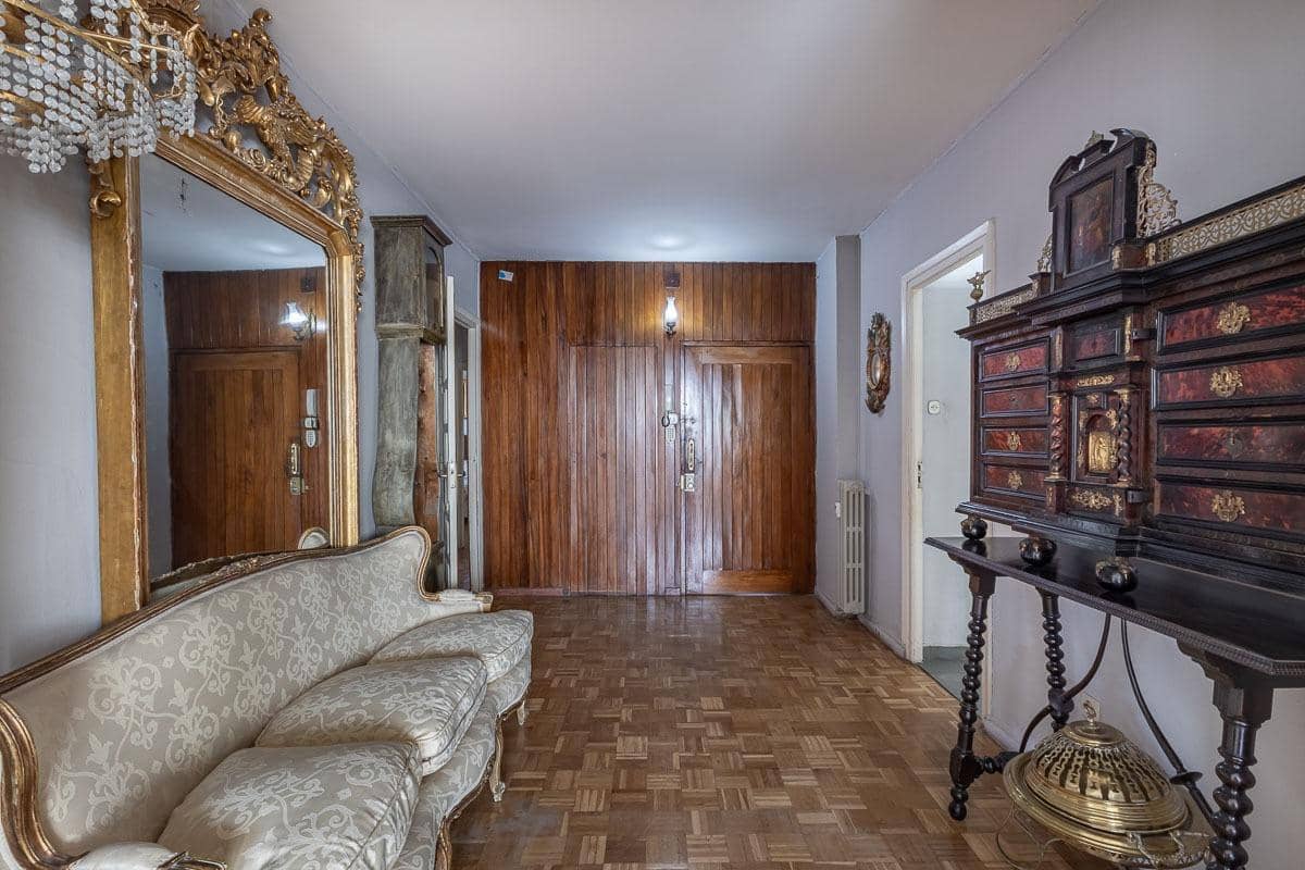 6 quarto Apartamento para venda em Granada cidade - 829 000 € (Ref: 8855081)