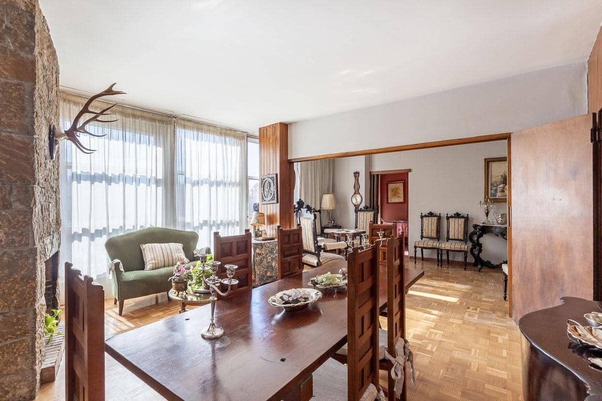 6 quarto Apartamento para venda em Granada cidade - 829 000 € (Ref: 8855081)