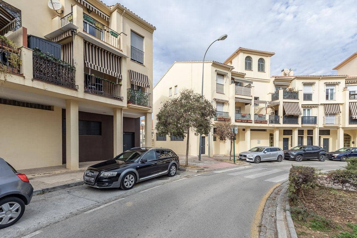 1 soverom Leilighet til salgs i Granada by - € 254 000 (Ref: 8880120)