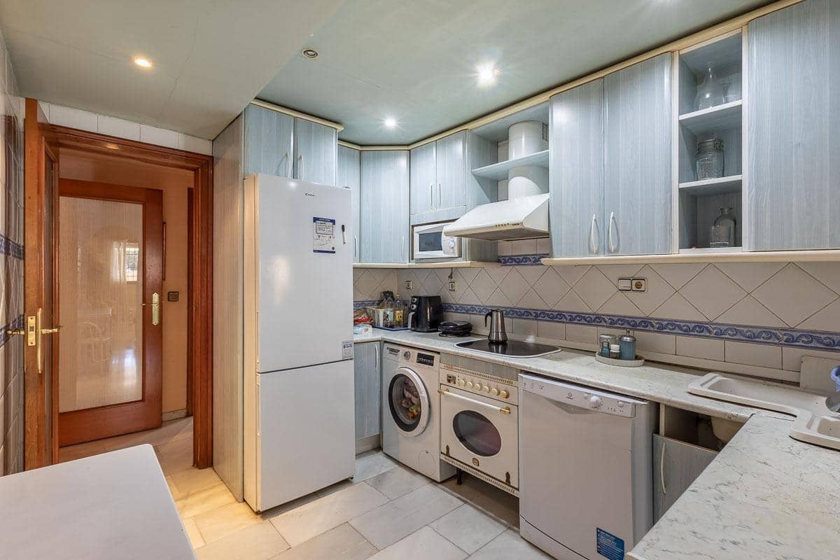 3 soverom Leilighet til salgs i Granada by med svømmebasseng - € 1 360 000 (Ref: 8915342)