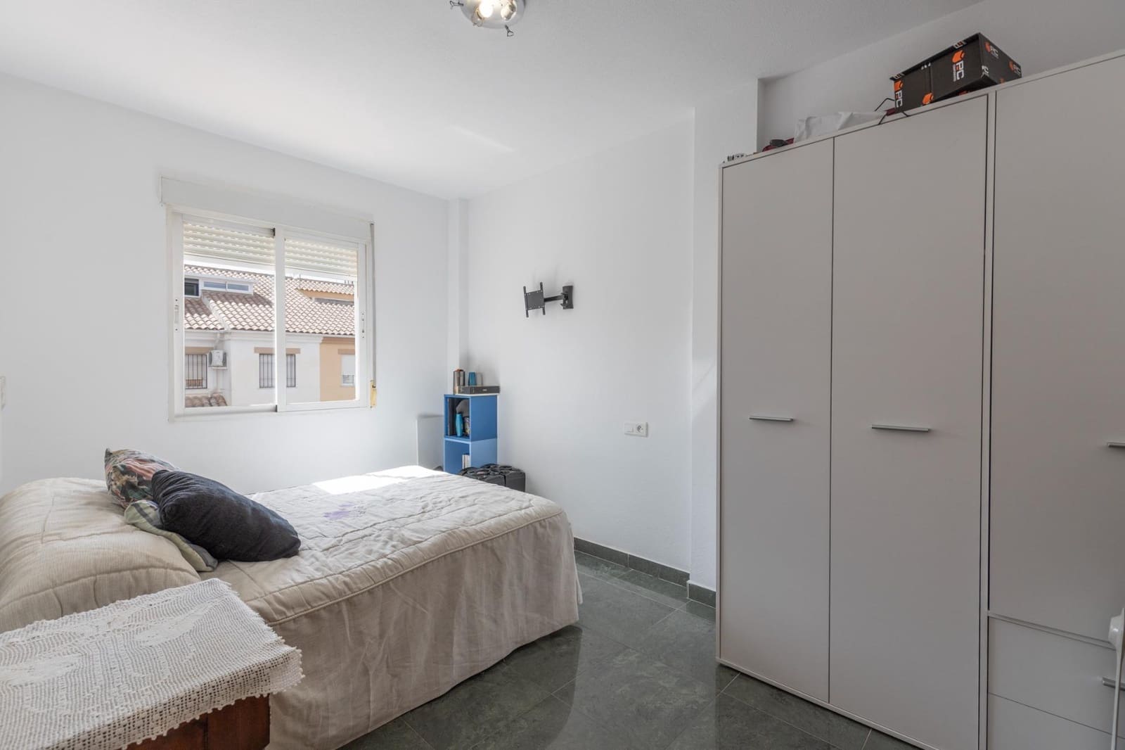 4 makuuhuone Paritalo myytävänä paikassa Churriana de la Vega mukana 
autotalli - 269 000 € (Ref: 8926414)