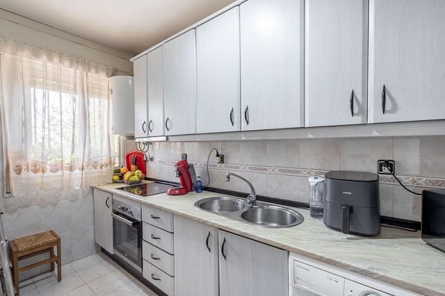 2 Zimmer Wohnung zu verkaufen in Ogíjares mit Pool - 165.000 € (Ref: 8932262)