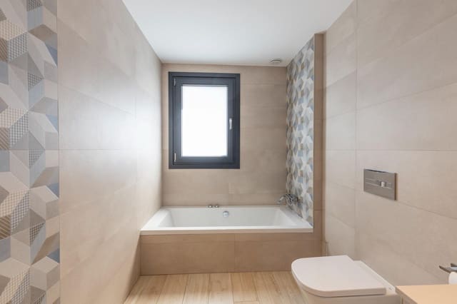 4 chambre Villa/Maison Mitoyenne à vendre à Padul avec piscine garage - 350 000 € (Ref: 8946841)