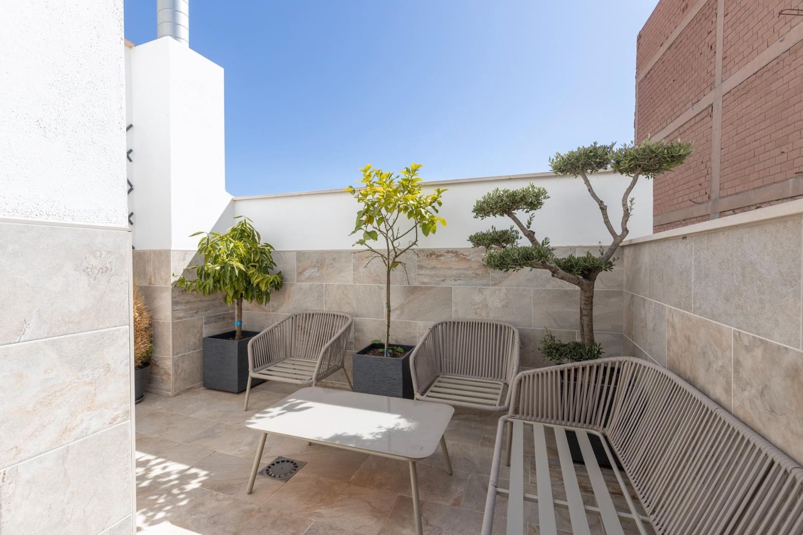 4 soveværelse Rækkehus til salg i Padul med swimmingpool garage - € 350.000 (Ref: 8946841)