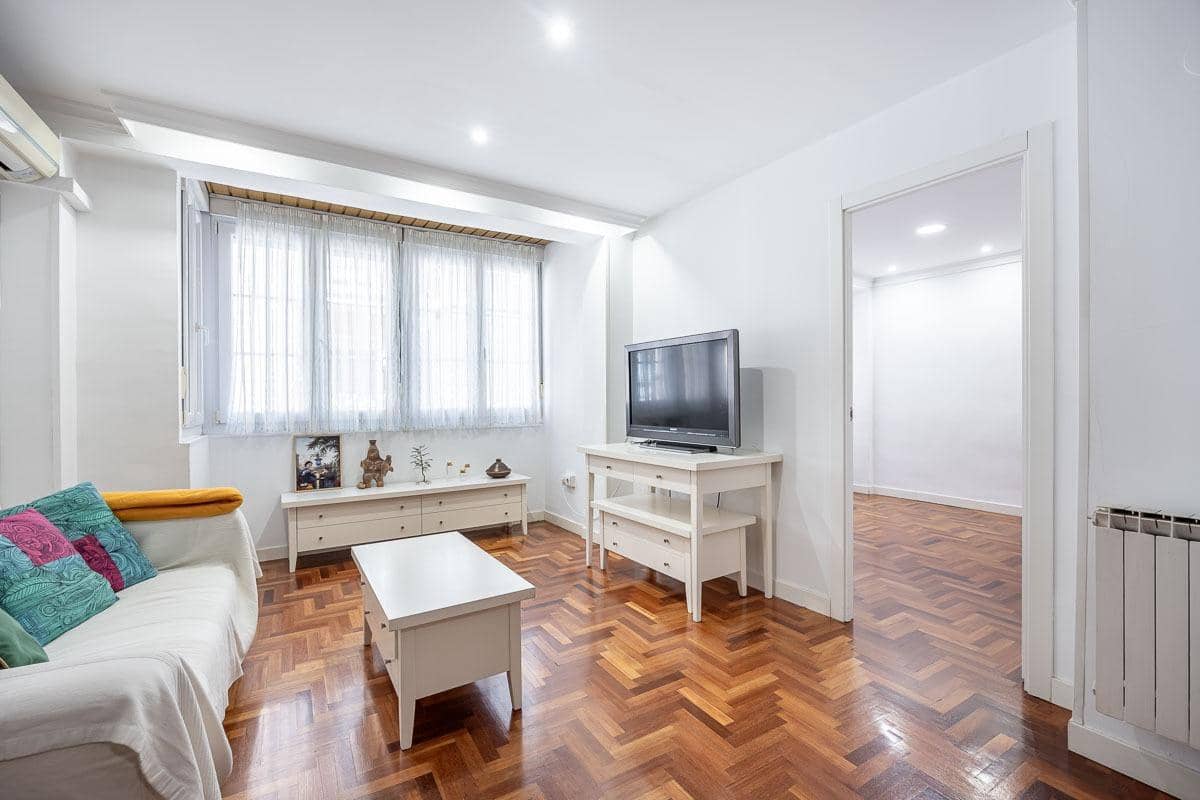 5 soveværelse Lejlighed til salg i Granada by - € 319.900 (Ref: 8948763)