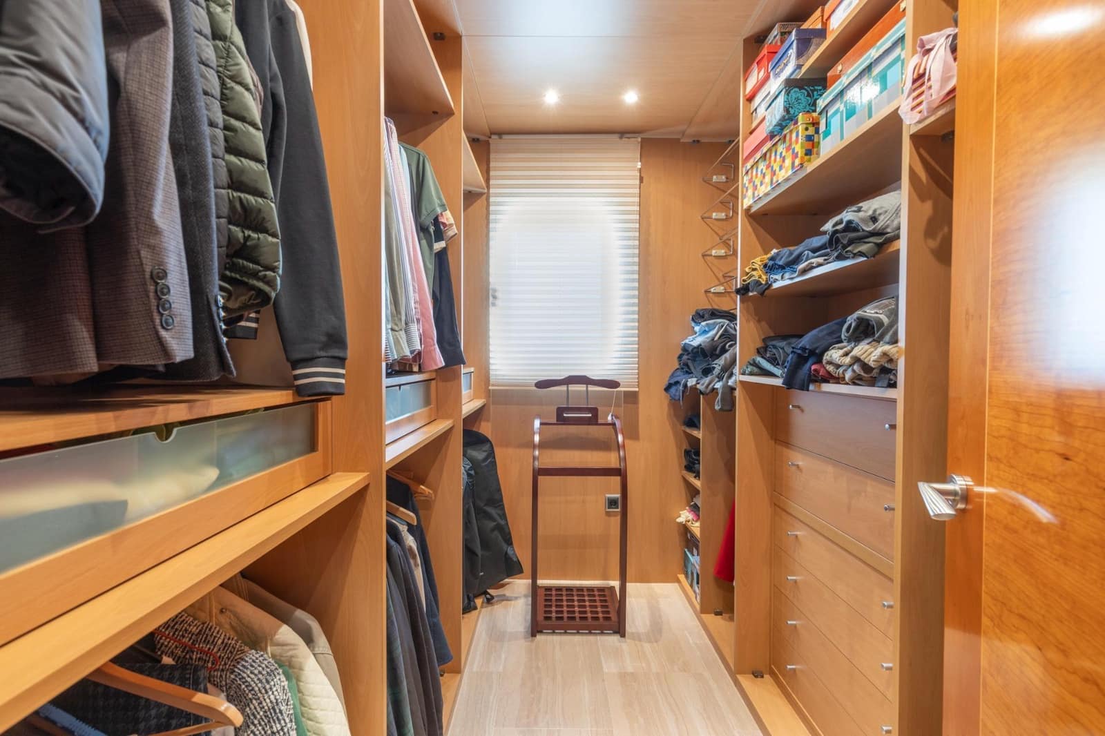 5 bedroom Villa for sale in Ogijares with pool garage - € 615,000 (Ref: 8992786)