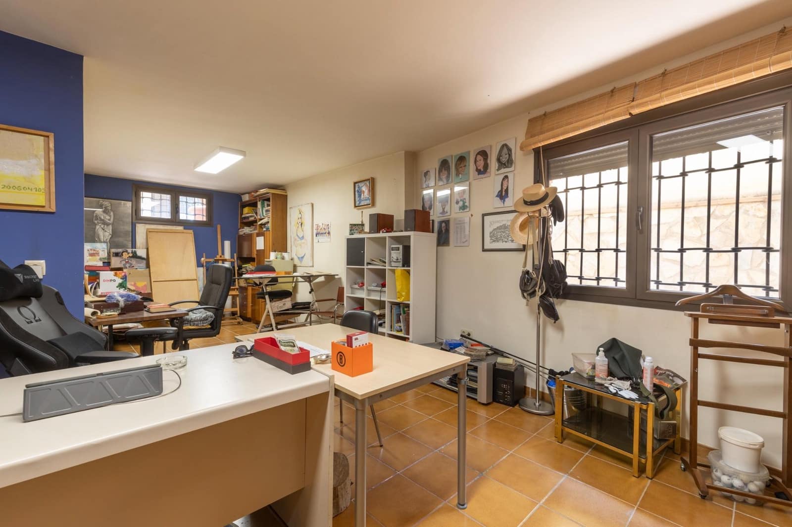 5 bedroom Villa for sale in Ogijares with pool garage - € 615,000 (Ref: 8992786)