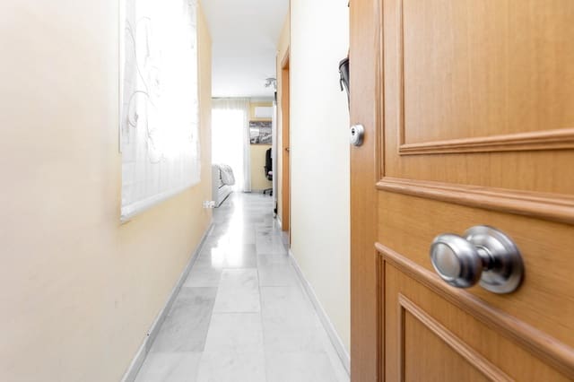 1 bedroom Studio for sale in Granada city - € 120,000 (Ref: 9003436)