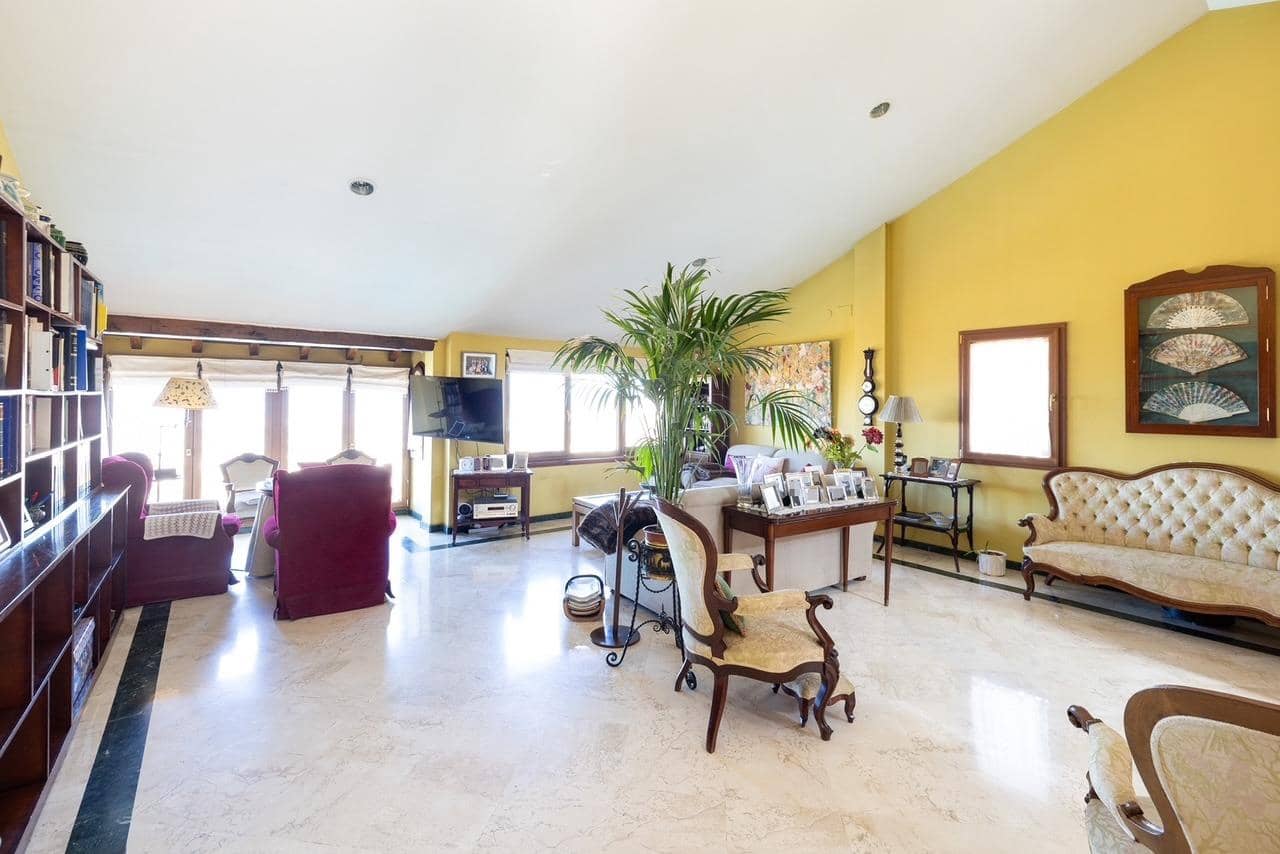 4 bedroom Villa for sale in Monachil with pool garage - € 695,000 (Ref: 9020769)