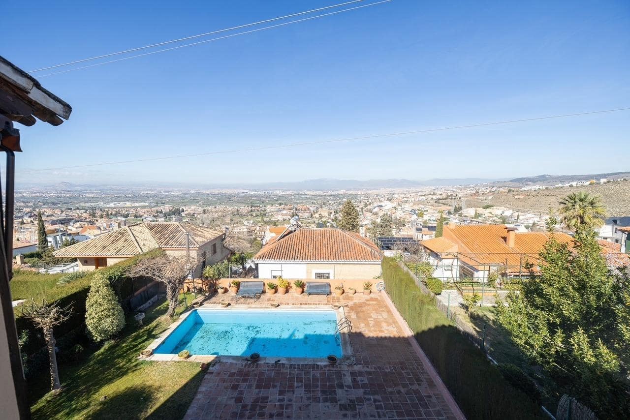 4 bedroom Villa for sale in Monachil with pool garage - € 695,000 (Ref: 9020769)