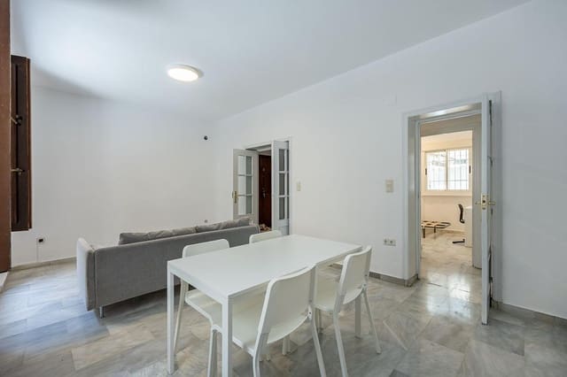 3 slaapkamer Flat te koop in Centro, Granada stad - € 279.000 (Ref: 9059644)