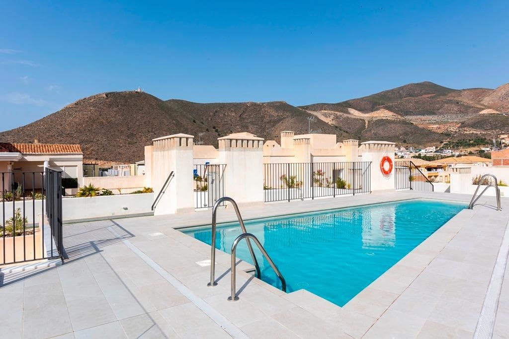 2 soveværelse Lejlighed til salg i Castell de Ferro med swimmingpool - € 190.000 (Ref: 9059647)