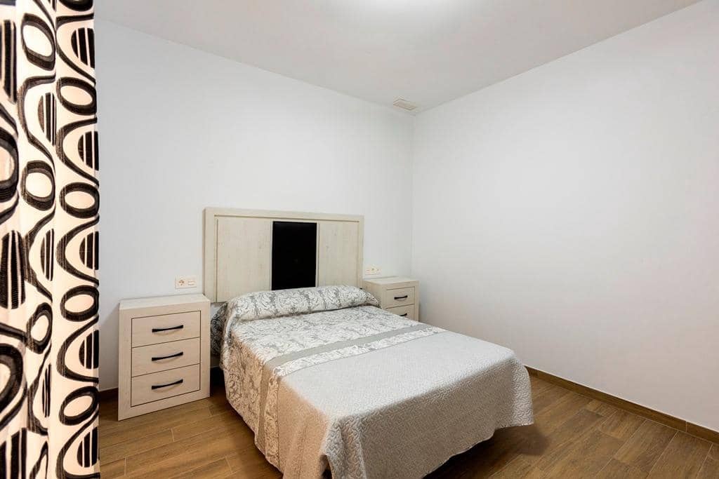 2 soveværelse Lejlighed til salg i Castell de Ferro med swimmingpool - € 190.000 (Ref: 9059647)