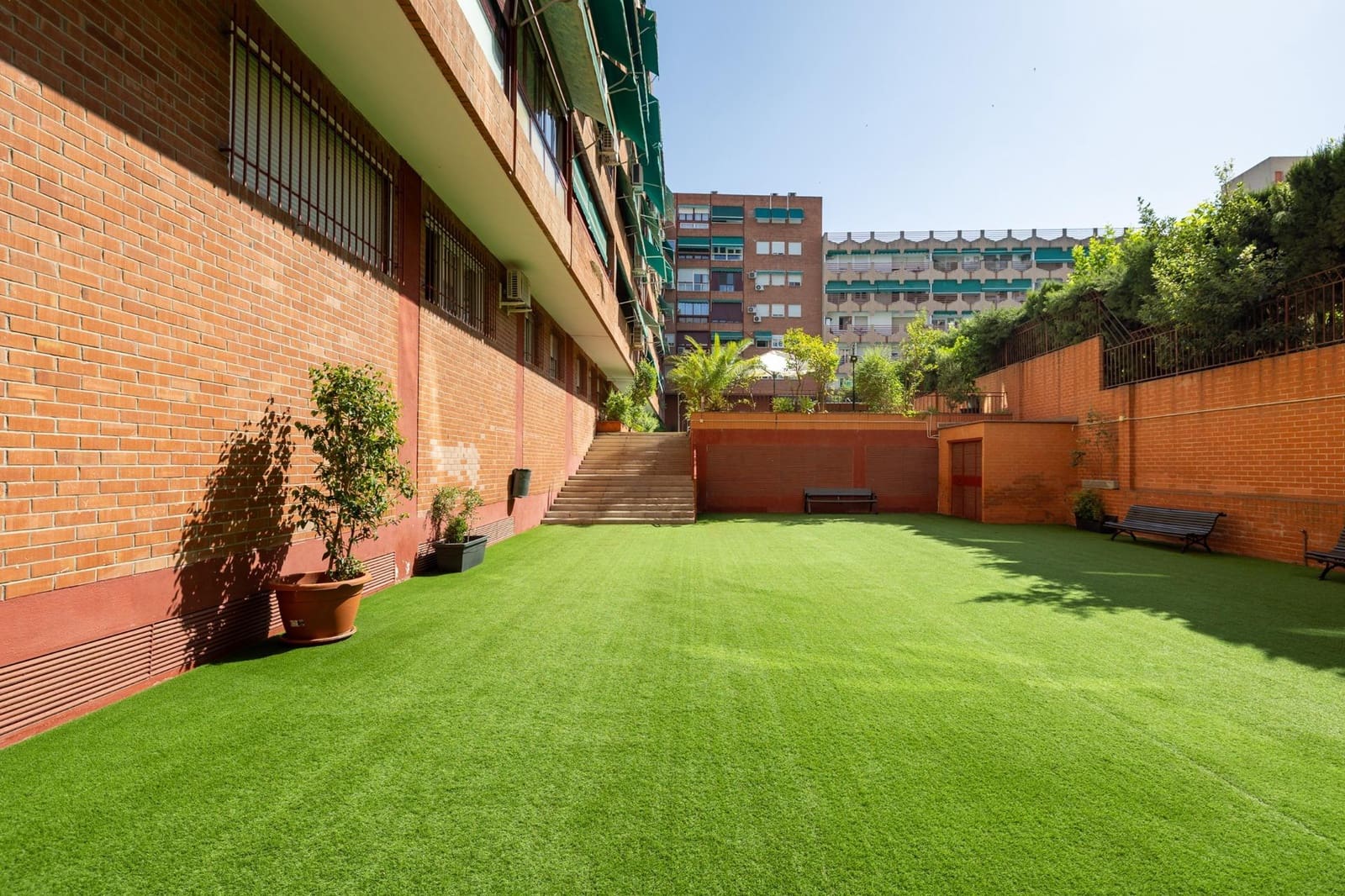 3 soveværelse Lejlighed til salg i Granada by med swimmingpool garage - € 380.000 (Ref: 9114331)