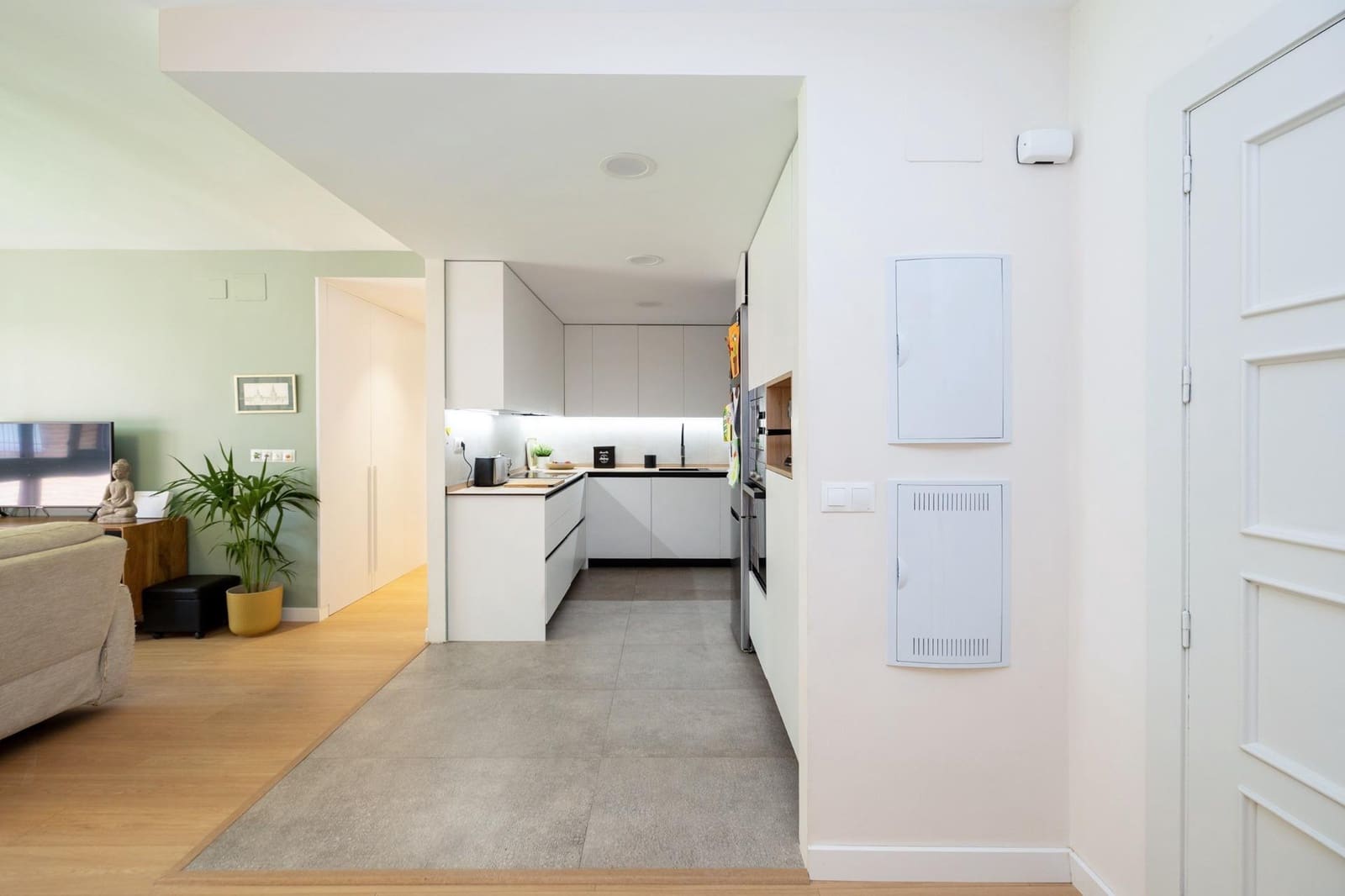 3 soveværelse Lejlighed til salg i Granada by med swimmingpool garage - € 380.000 (Ref: 9114331)