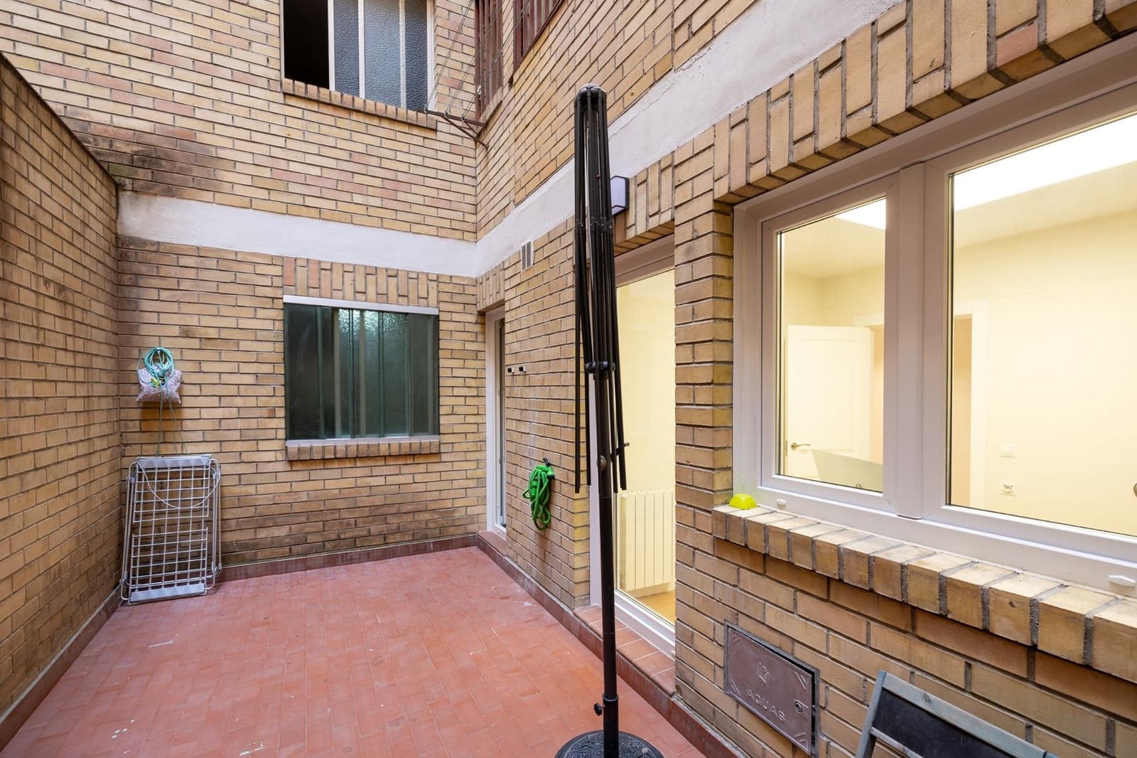 3 soveværelse Lejlighed til salg i Granada by med swimmingpool garage - € 380.000 (Ref: 9114331)