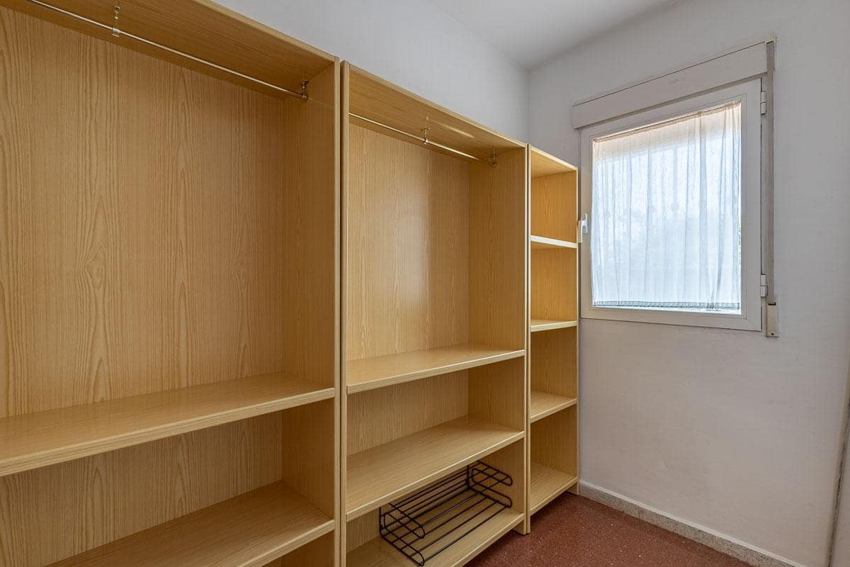 4 Zimmer Villa zu verkaufen in Peligros mit Pool Garage - 430.000 € (Ref: 9118943)