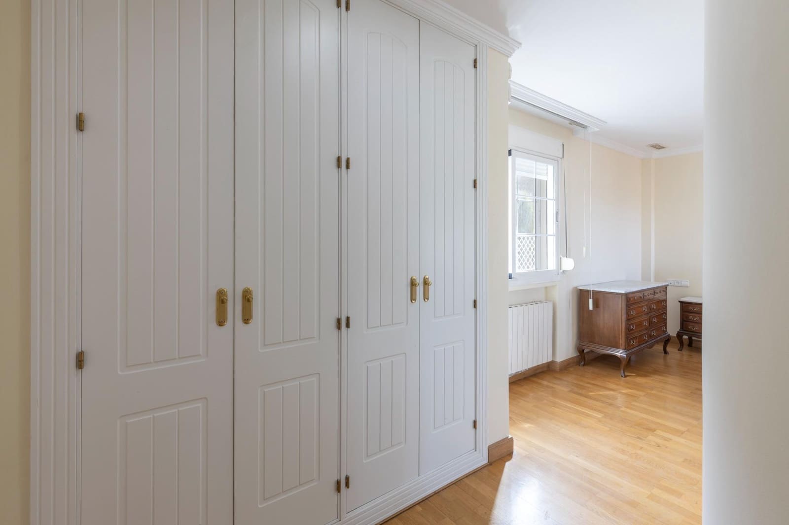 4 soverom Rekkehus til salgs i Granada by med svømmebasseng garasje - € 565 000 (Ref: 9141785)