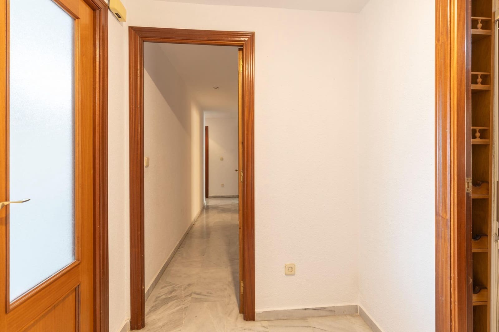 3 bedroom Flat for sale in Almunecar - € 329,000 (Ref: 9147395)