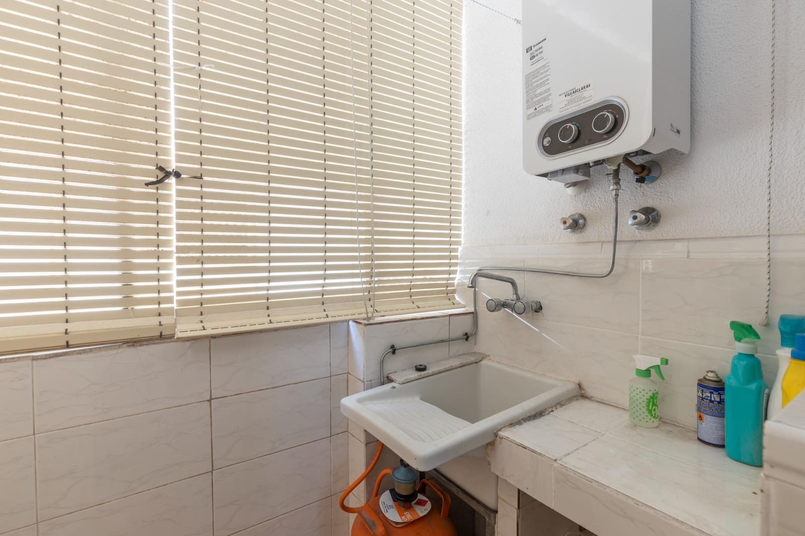3 bedroom Flat for sale in Almunecar - € 329,000 (Ref: 9147395)