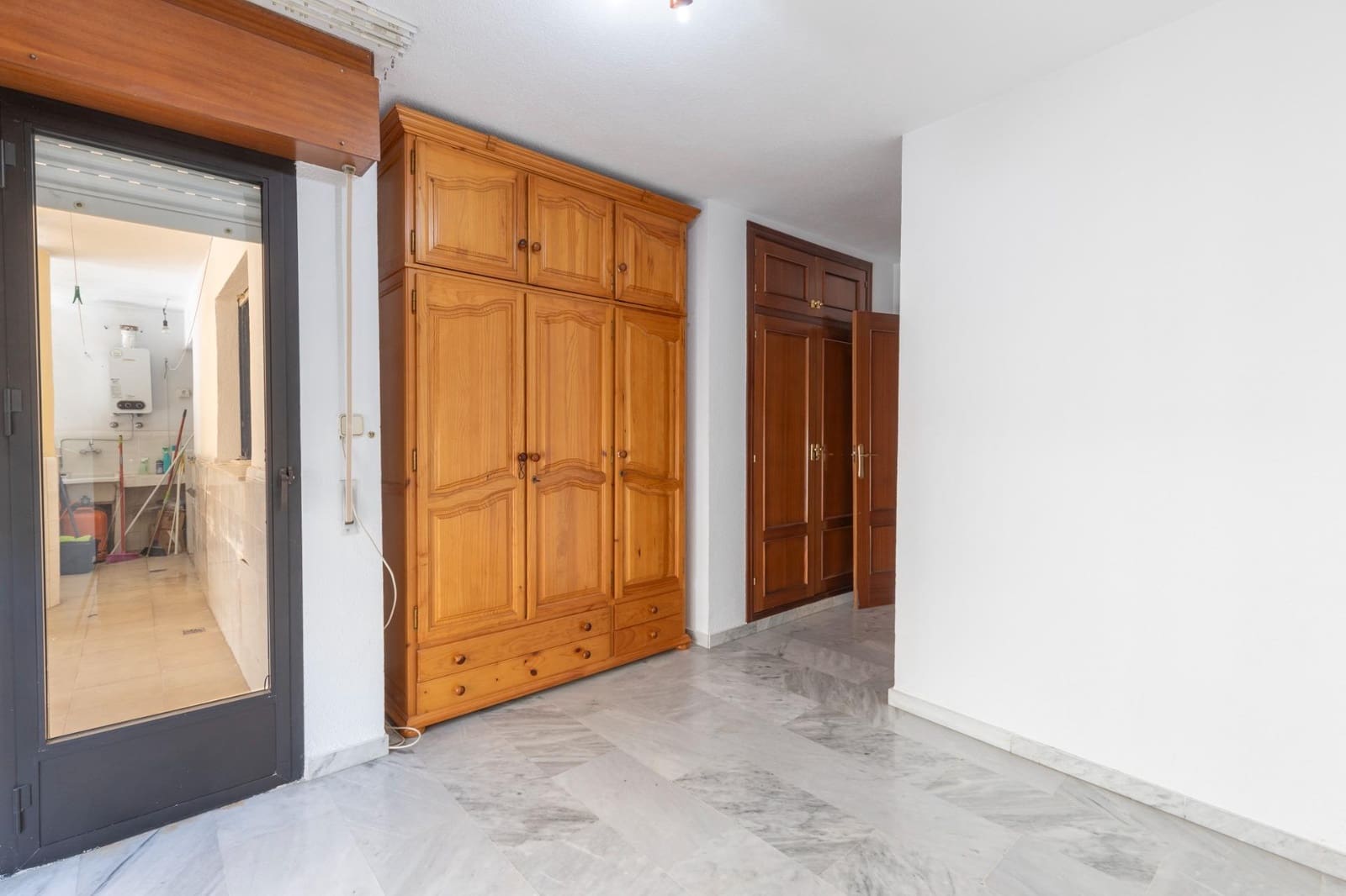 3 bedroom Flat for sale in Almunecar - € 329,000 (Ref: 9147395)