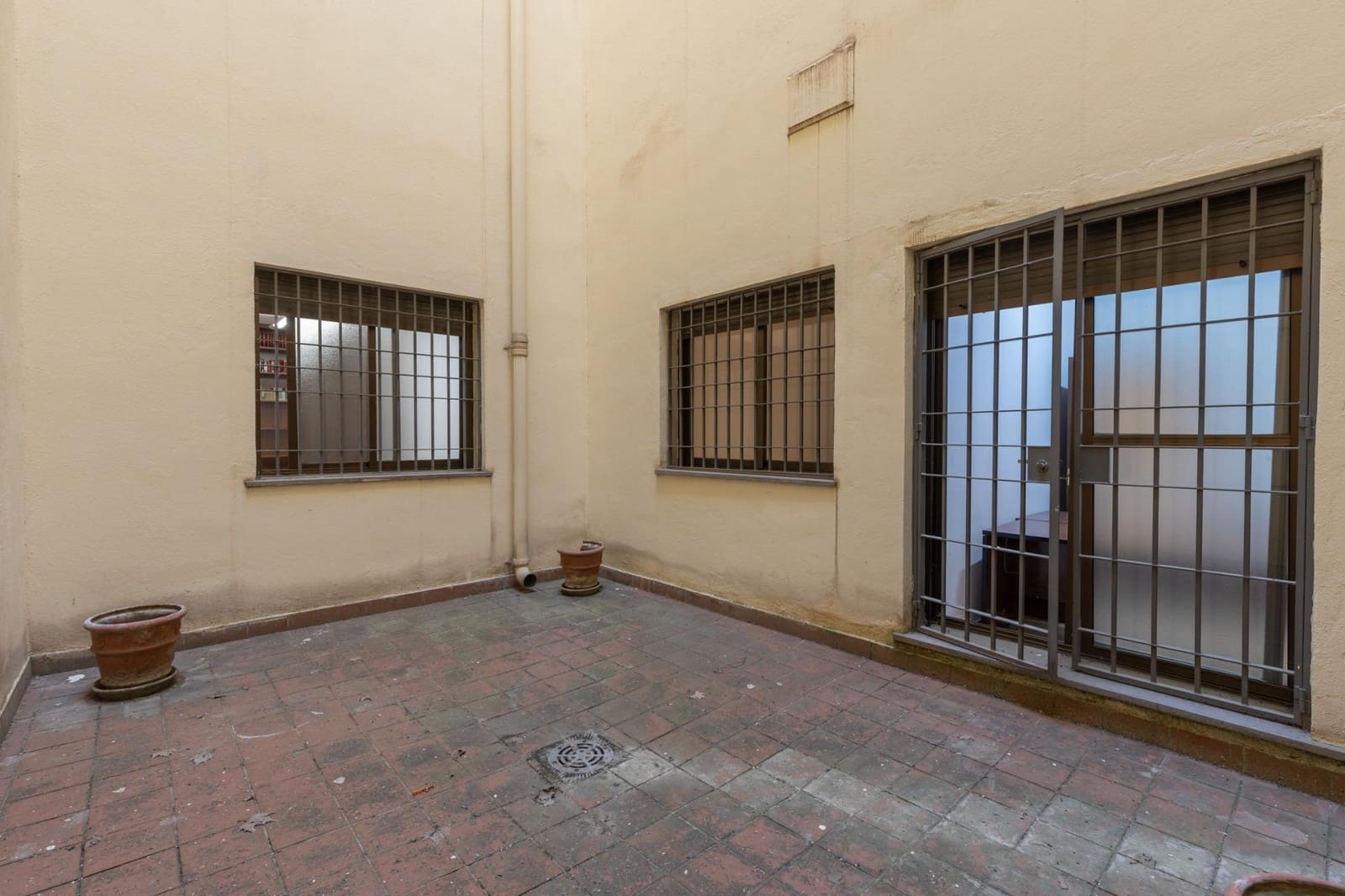 Flat te koop in Granada stad - € 1.350.000 (Ref: 9154315)
