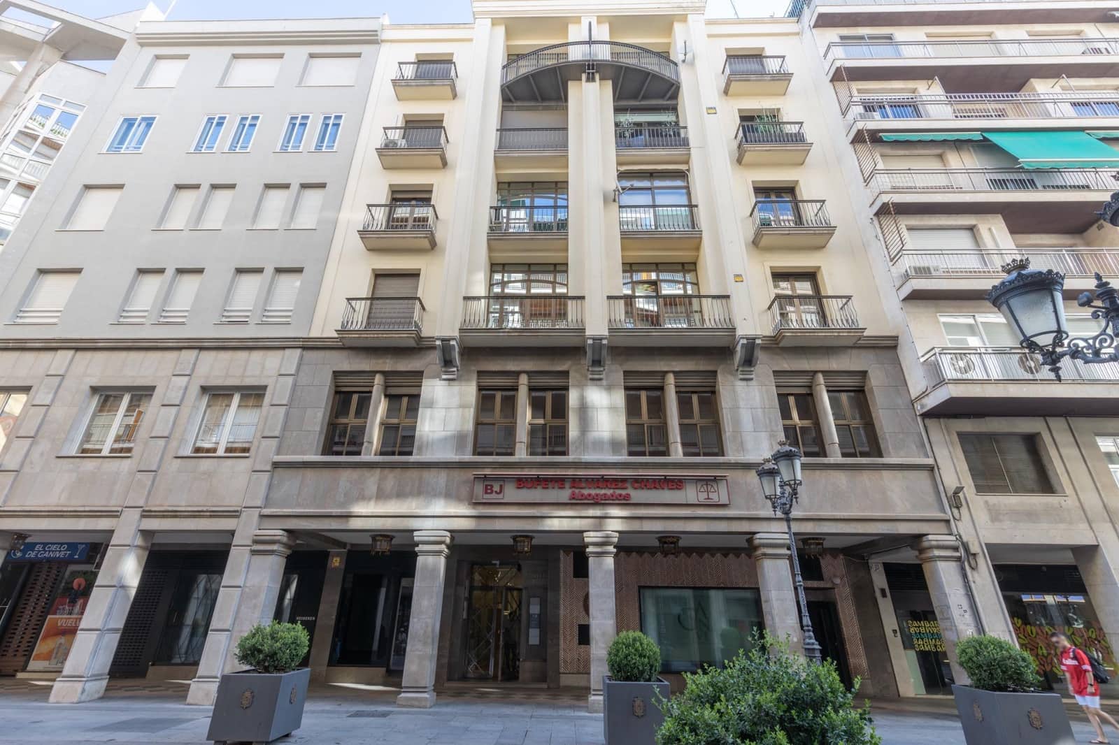 Flat te koop in Granada stad - € 1.350.000 (Ref: 9154315)