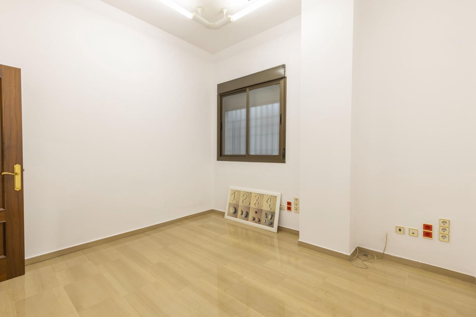 Flat te koop in Granada stad - € 1.350.000 (Ref: 9154315)