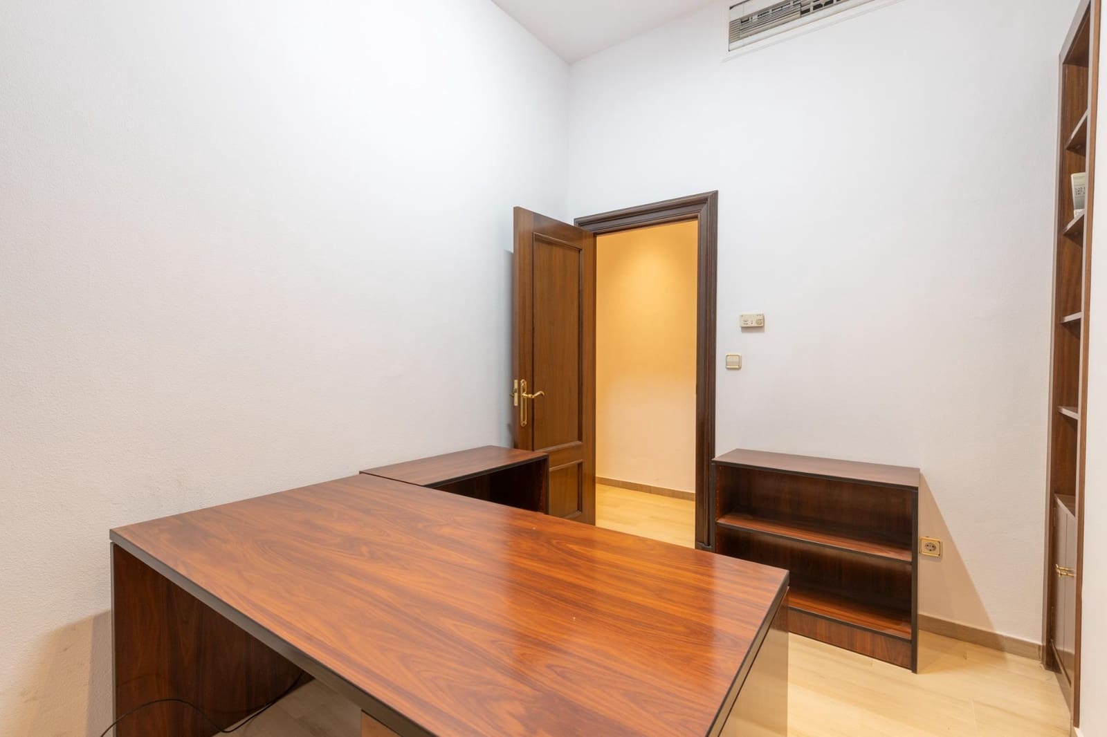 Flat te koop in Granada stad - € 1.350.000 (Ref: 9154315)