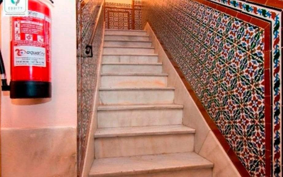5 quarto Comercial para venda em Granada cidade - 593 000 € (Ref: 9159690)