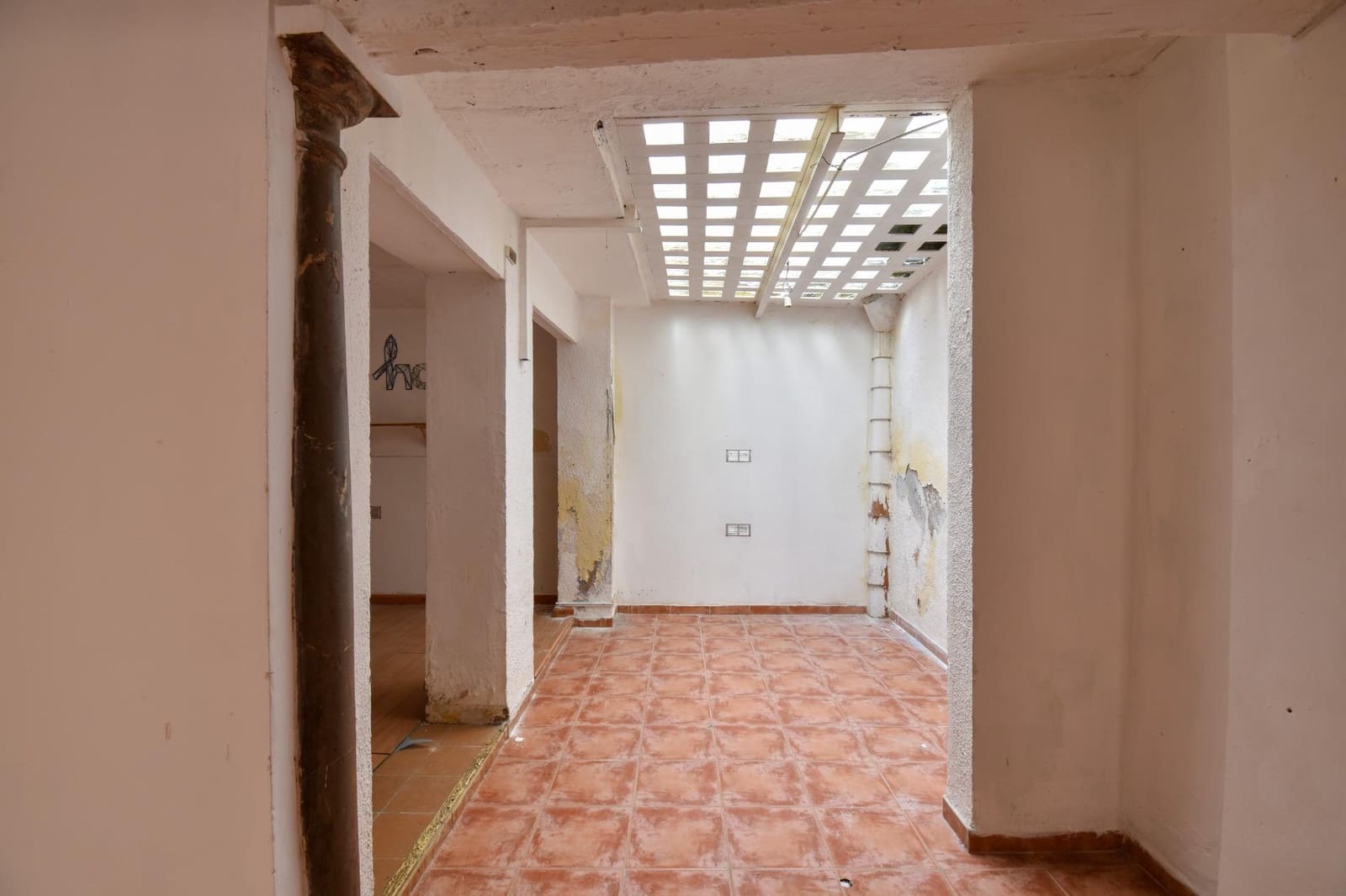 5 quarto Comercial para venda em Granada cidade - 593 000 € (Ref: 9159690)