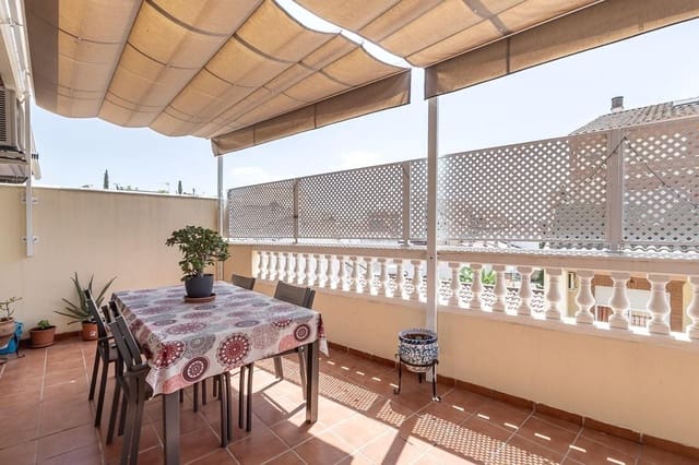 3 Zimmer Penthouse zu verkaufen in Maracena mit Garage - 265.000 € (Ref: 9167374)