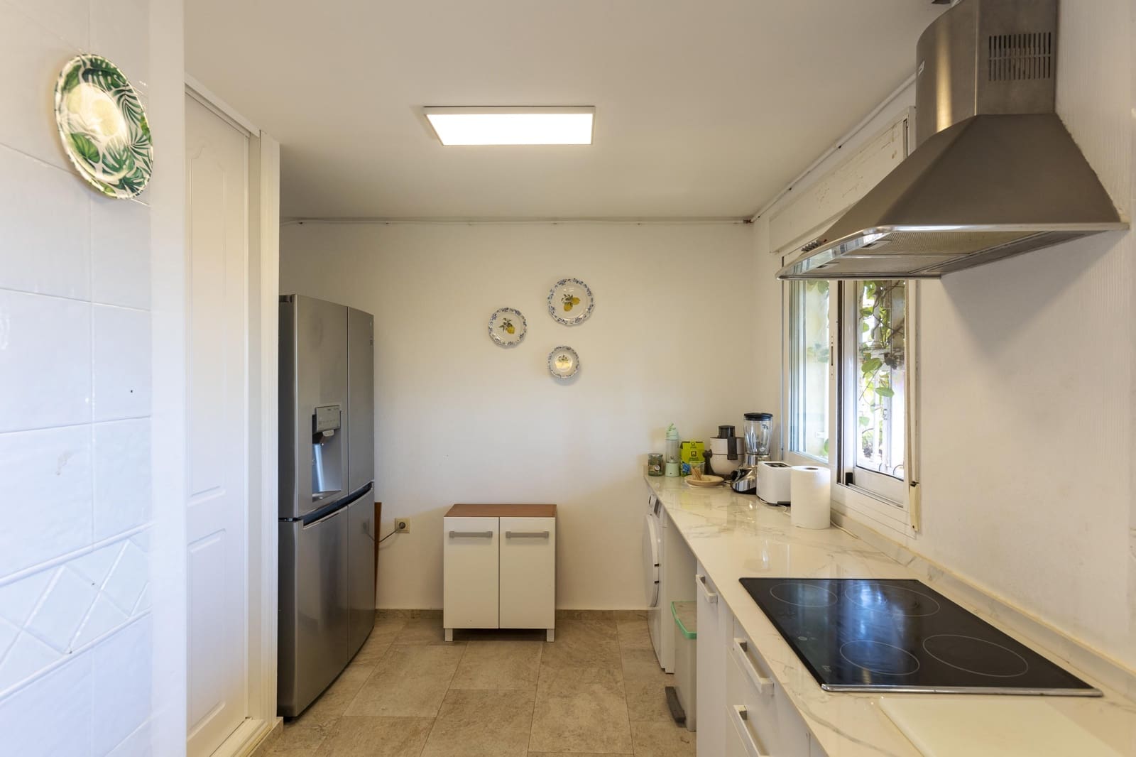 3 bedroom Penthouse for sale in Motril with pool - € 498,000 (Ref: 9181219)