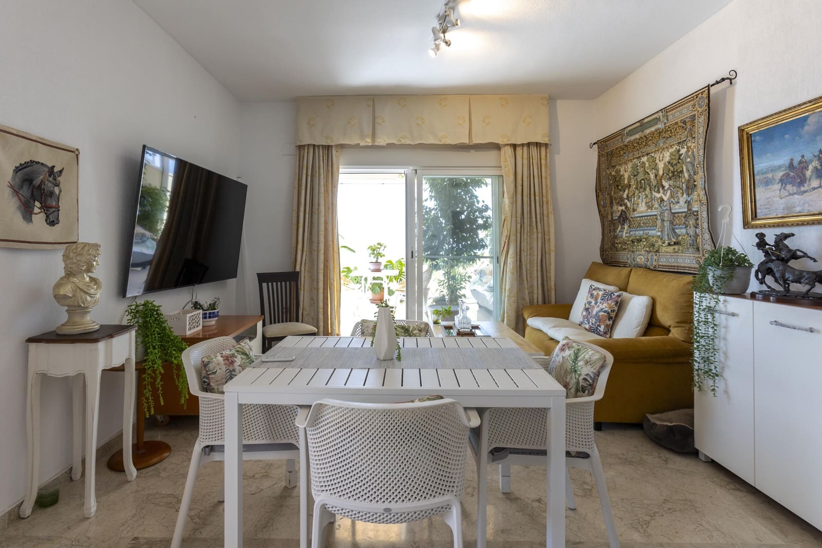 3 bedroom Penthouse for sale in Motril with pool - € 498,000 (Ref: 9181219)
