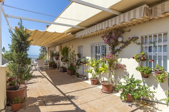 3 soveværelse Penthouse til salg i Motril med swimmingpool - € 498.000 (Ref: 9181219)