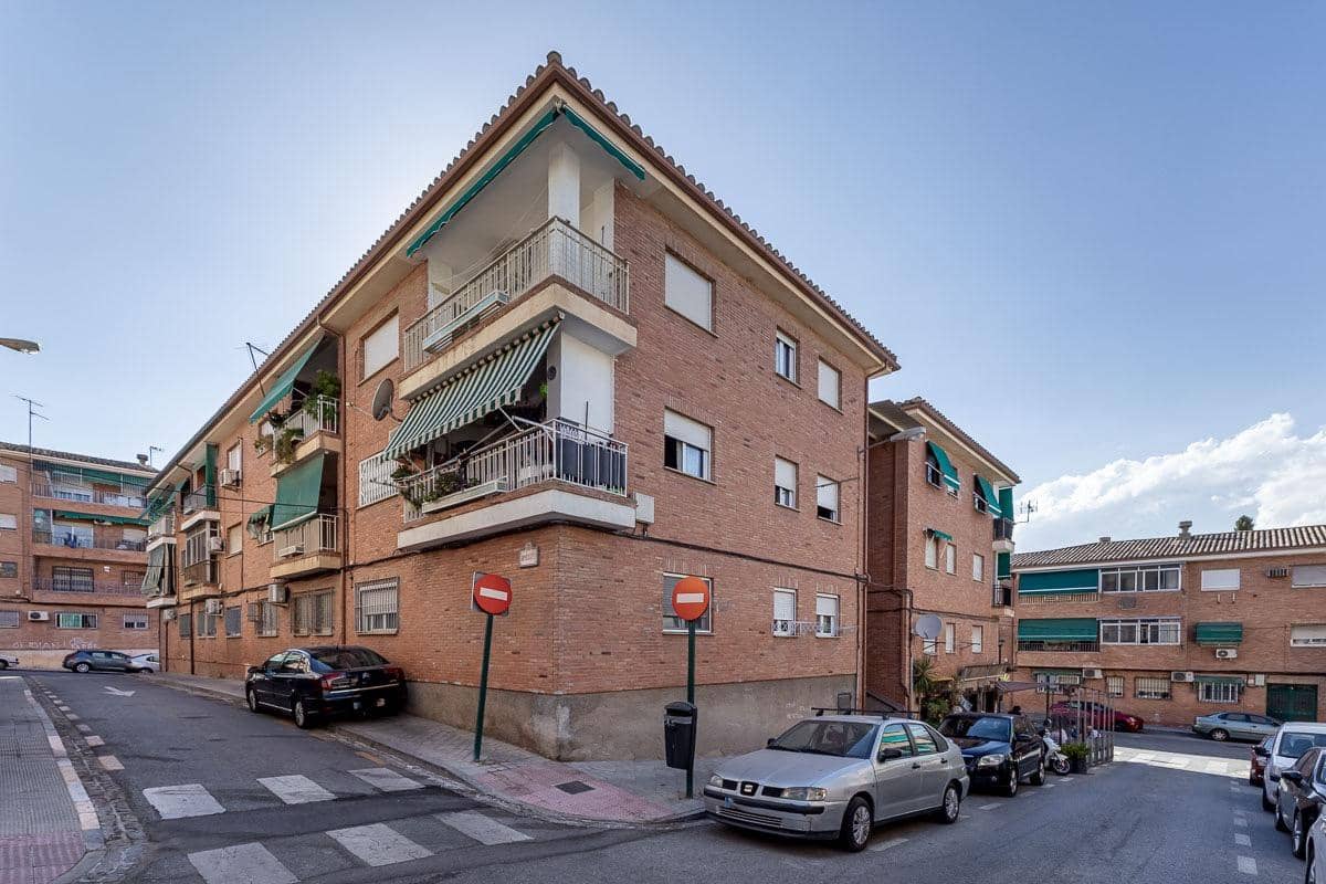 3 bedroom Flat for sale in Granada city - € 195,000 (Ref: 9185654)