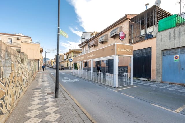 4 makuuhuone Asunto myytävänä paikassa Maracena mukana 
autotalli - 244 900 € (Ref: 9192555)