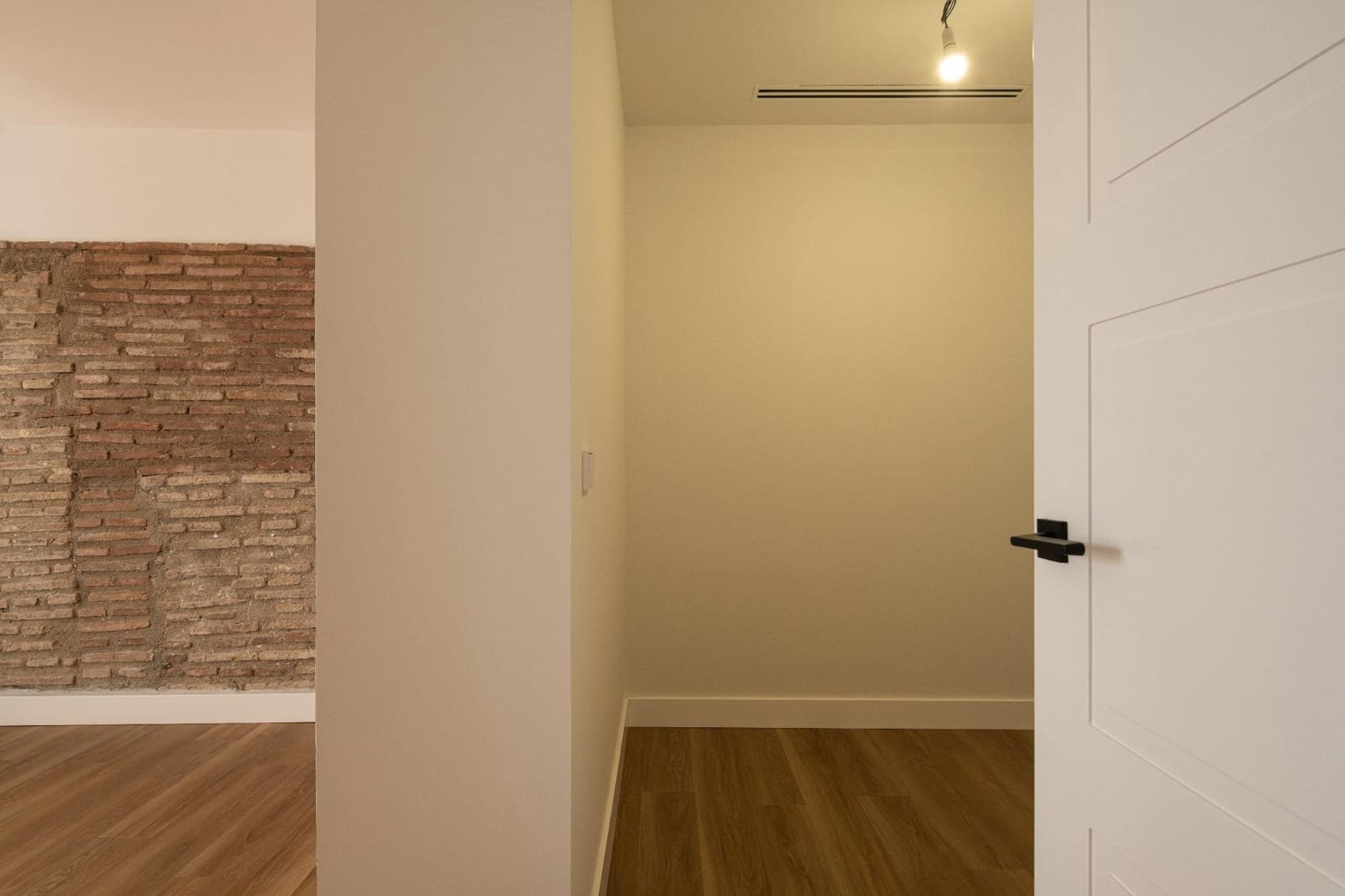 2 Zimmer Wohnung zu verkaufen in Granada Stadt - 397.000 € (Ref: 9200708)