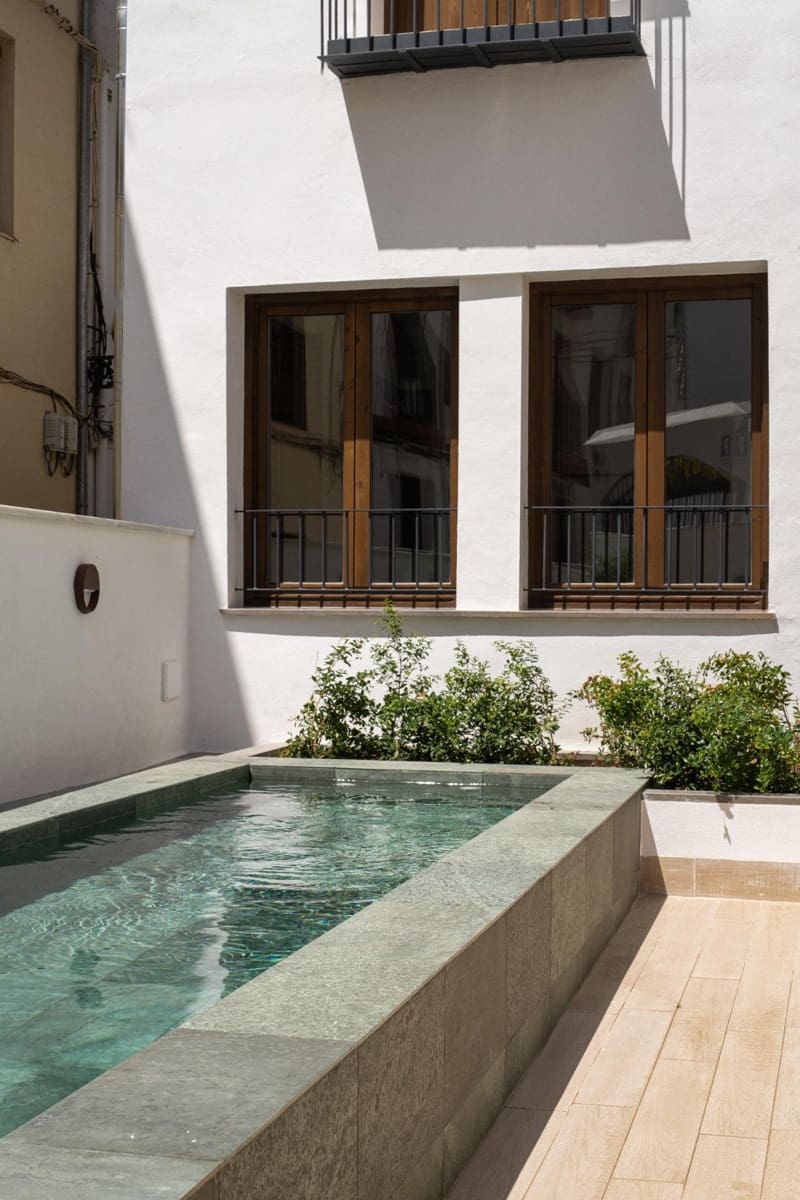3 bedroom Apartment for sale in Granada city - € 585,000 (Ref: 9200709)
