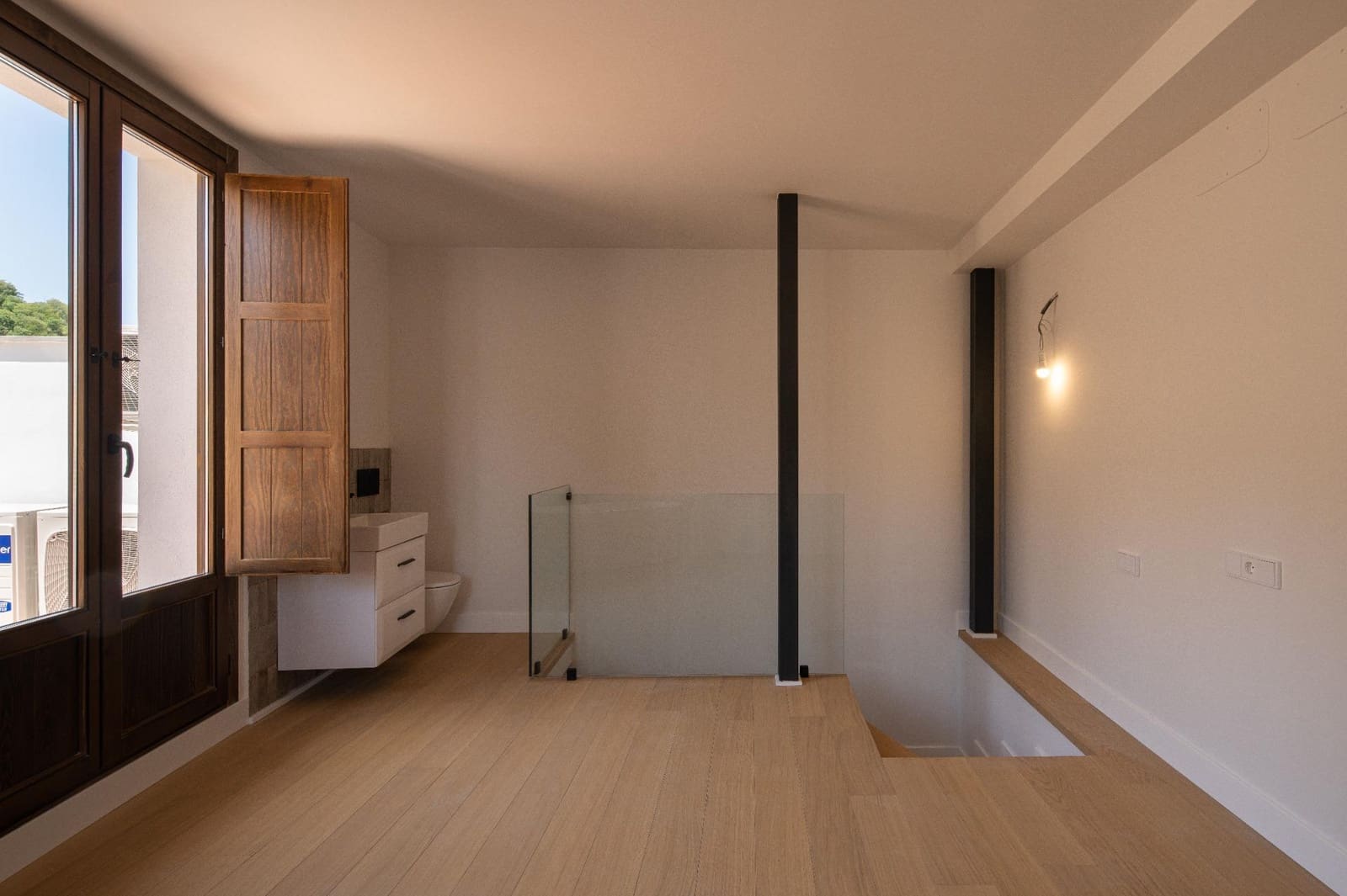 3 bedroom Apartment for sale in Granada city - € 585,000 (Ref: 9200709)