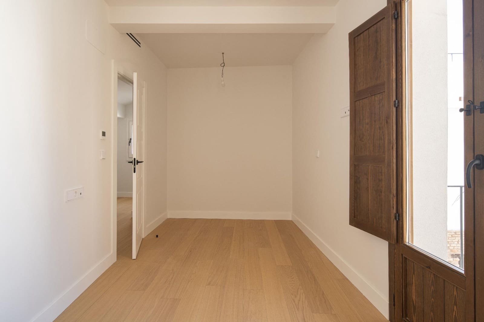 3 bedroom Apartment for sale in Granada city - € 585,000 (Ref: 9200709)