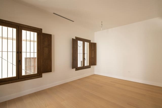 3 slaapkamer Appartement te koop in Albaicin, Granada stad - € 585.000 (Ref: 9200709)