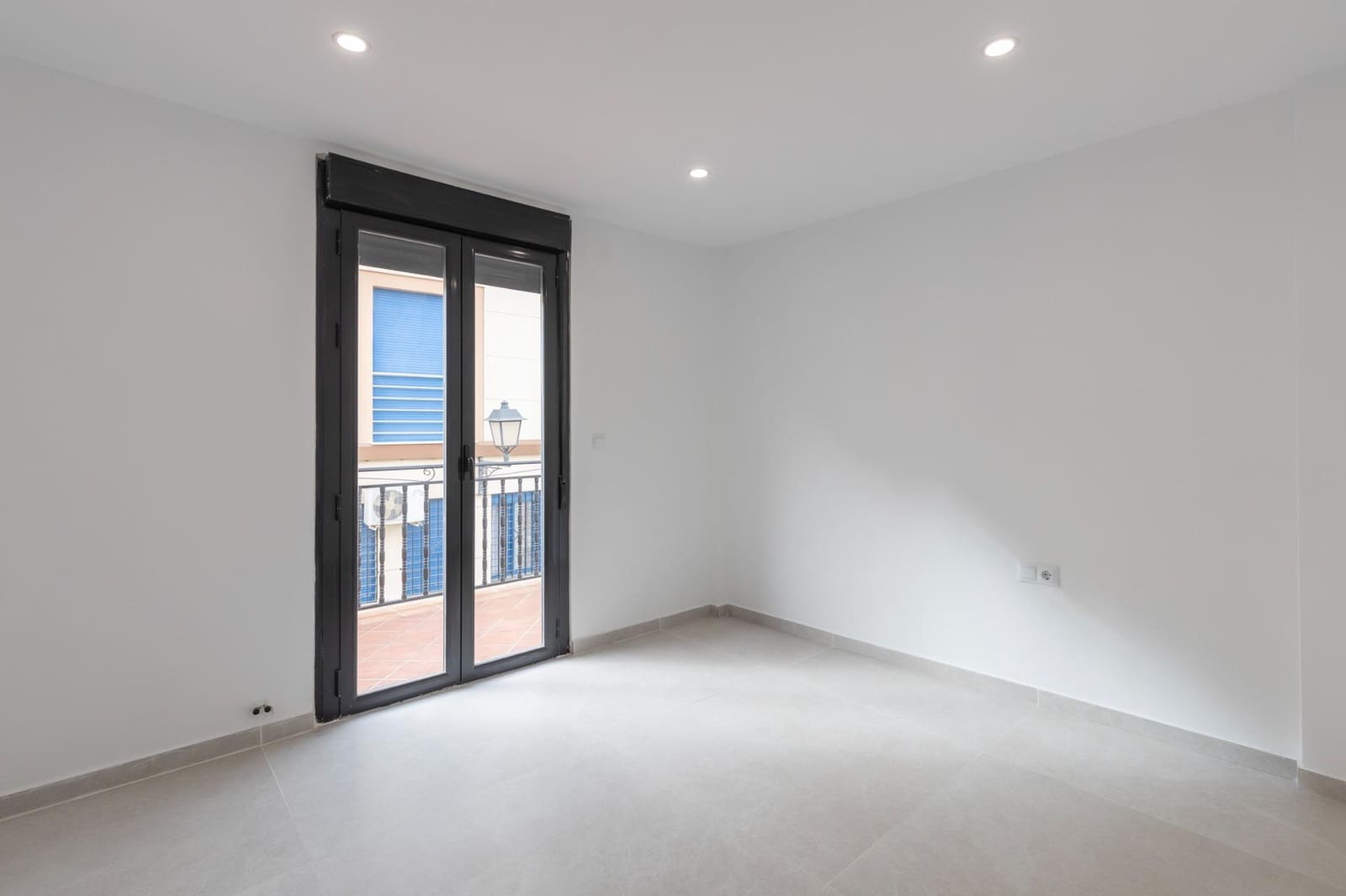 6 soveværelse Byhus til salg i Monachil - € 365.000 (Ref: 9202611)