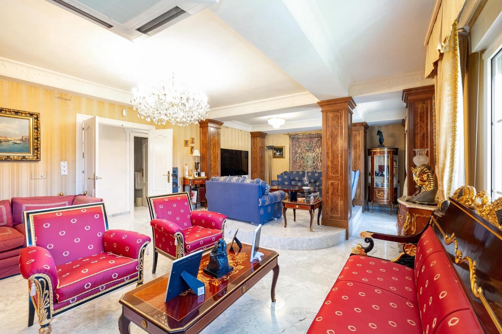 Chalet de 5 habitaciones en Granada ciudad en venta con piscina garaje - 1.100.000 € (Ref: 9204799)